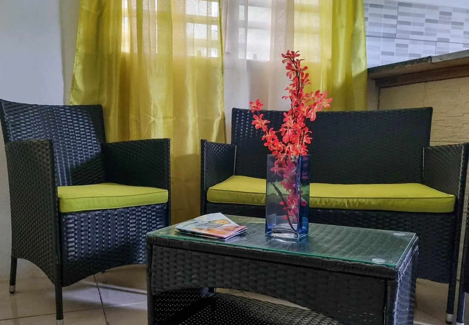Cattleya Flor Hotel Oranjestad