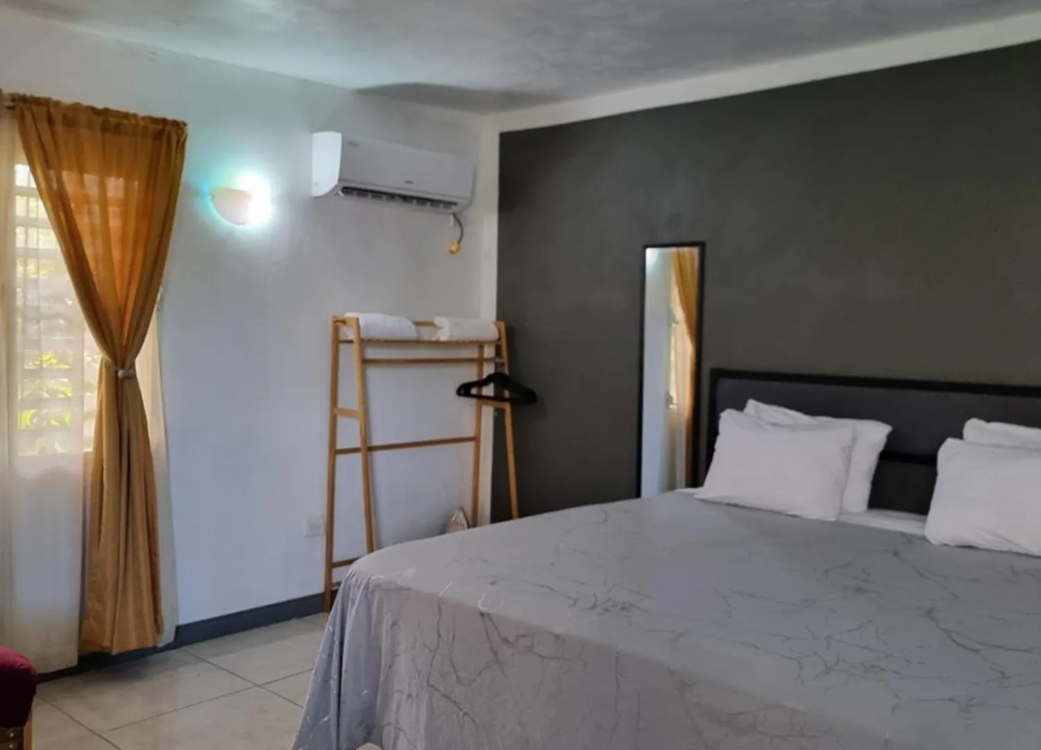 Cattleya Flor Hotel Oranjestad