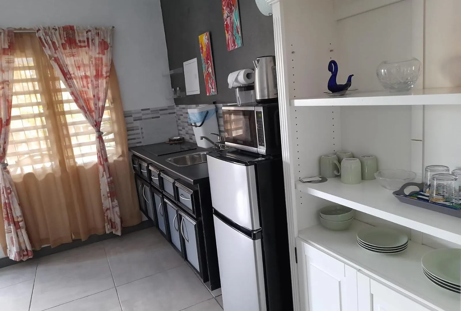 Cattleya Flor Hotel Oranjestad  3*, Oranjestad (Sint Eustatius)